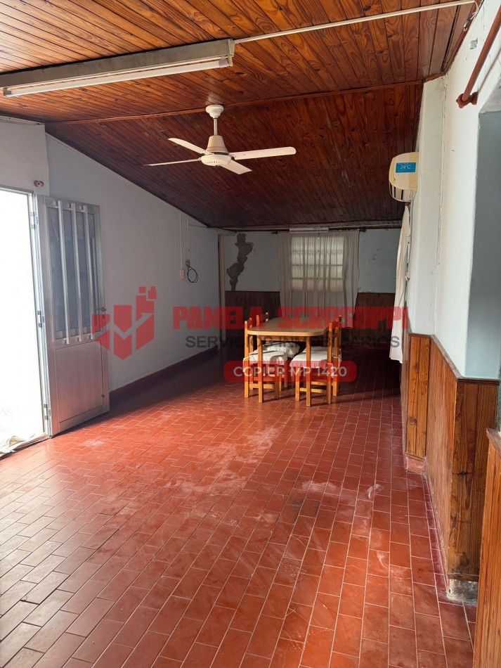 VENDO CASA EN CALLE FERREYRA Y TRIUNVIRATO DE GENERAL RAMIREZ, ENTRE RIOS