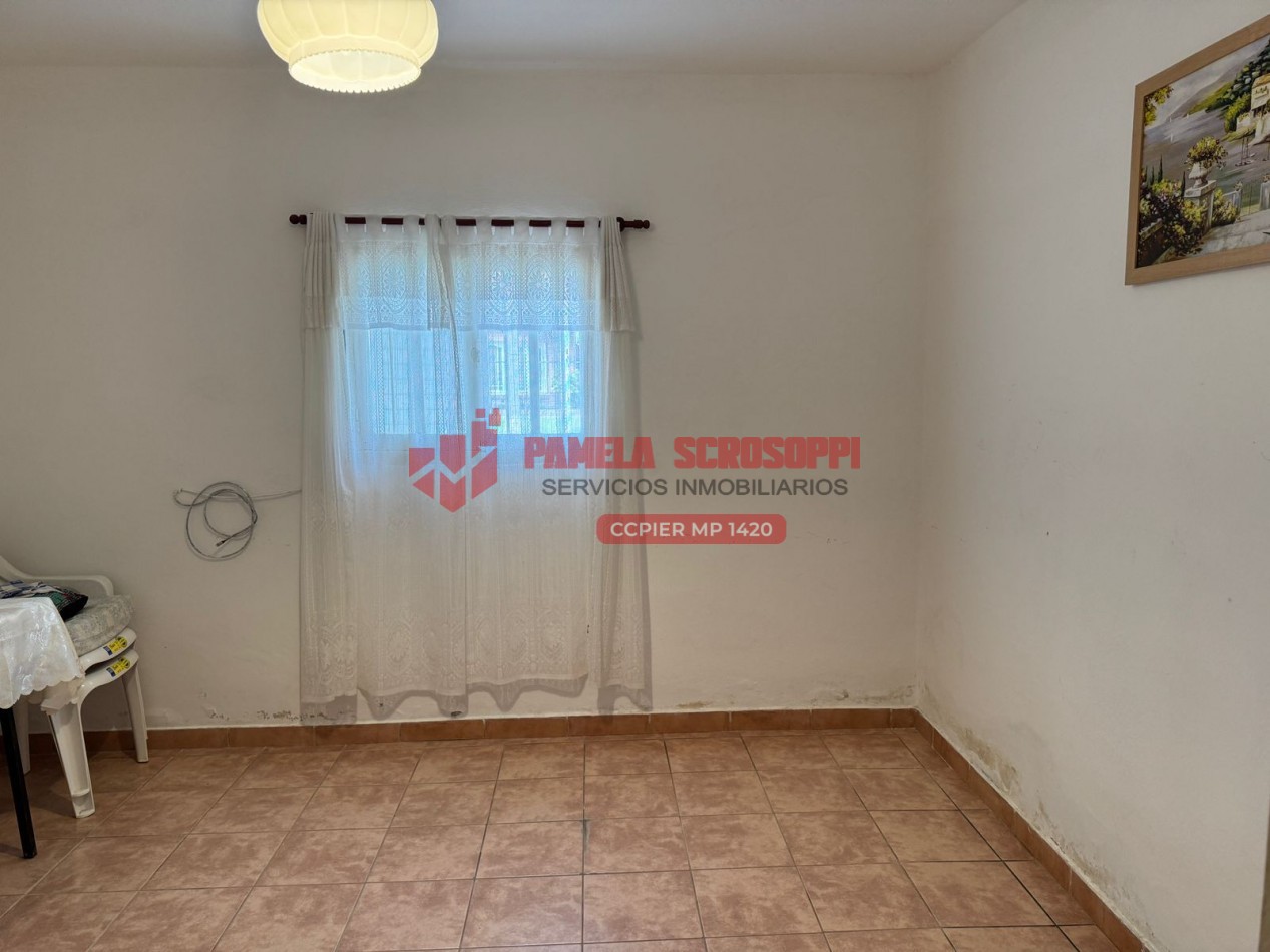 VENDO CASA EN CALLE FERREYRA Y TRIUNVIRATO DE GENERAL RAMIREZ, ENTRE RIOS