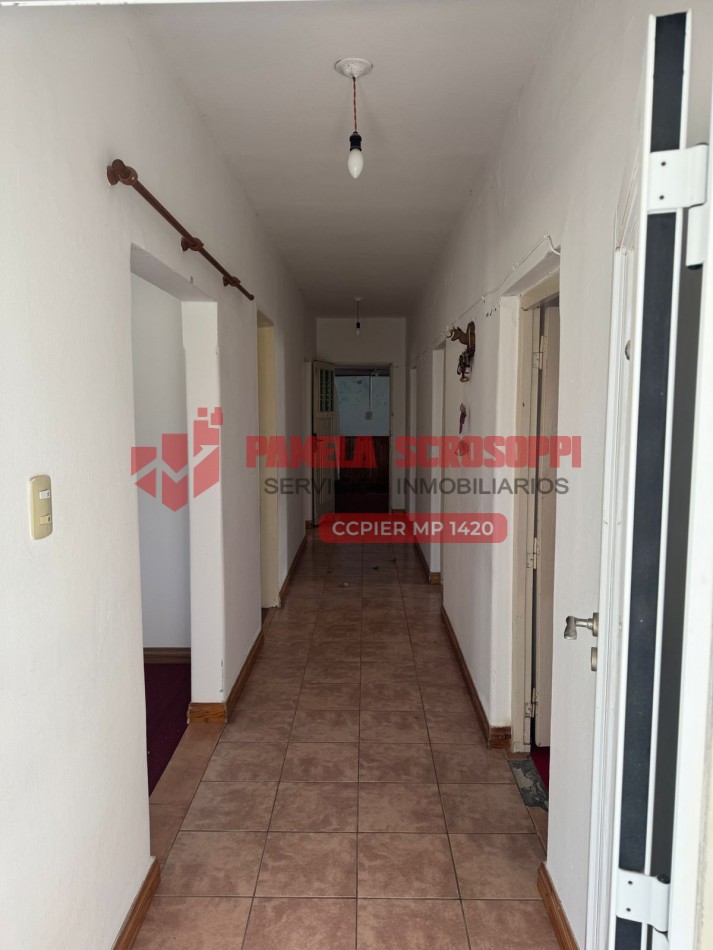 VENDO CASA EN CALLE FERREYRA Y TRIUNVIRATO DE GENERAL RAMIREZ, ENTRE RIOS