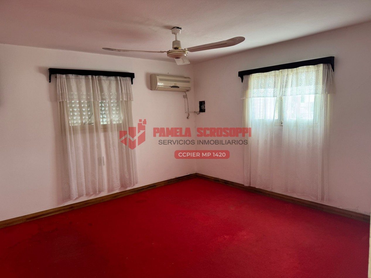 VENDO CASA EN CALLE FERREYRA Y TRIUNVIRATO DE GENERAL RAMIREZ, ENTRE RIOS