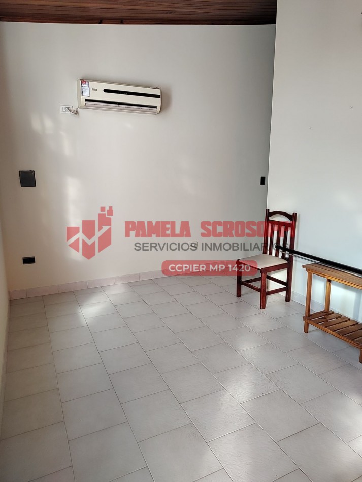VENDO HERMOSA CASA DE DOS PLANTAS CON QUINCHO Y PILETA EN GENERAL RAMIREZ, ENTRE RIOS