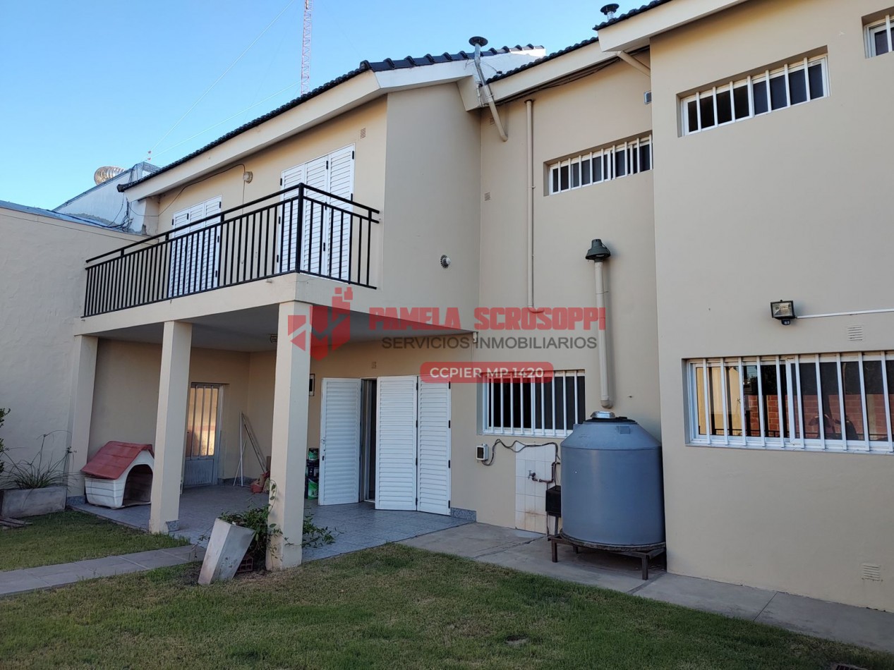 VENDO HERMOSA CASA DE DOS PLANTAS CON QUINCHO Y PILETA EN GENERAL RAMIREZ, ENTRE RIOS